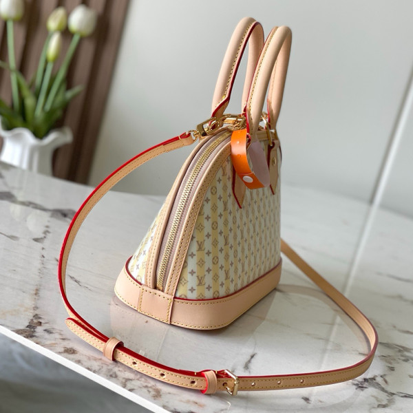 Louis Vuitton, Women Bag, Beige