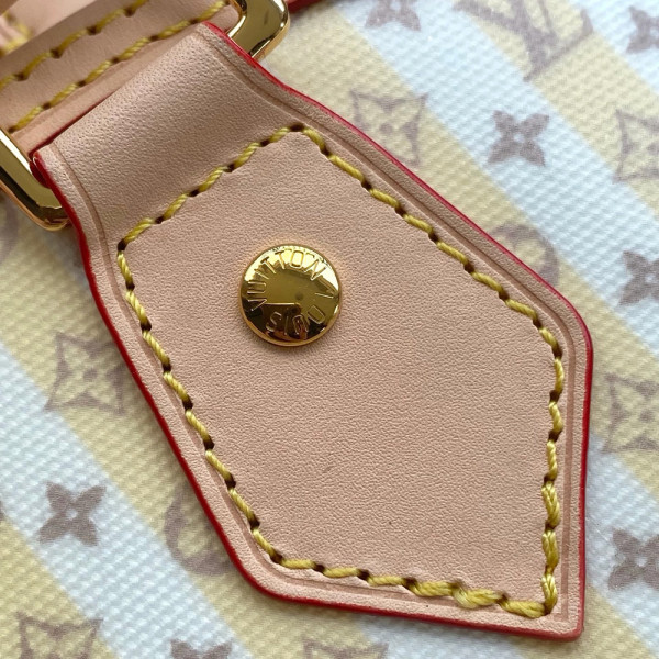 Louis Vuitton, Women Bag, Beige