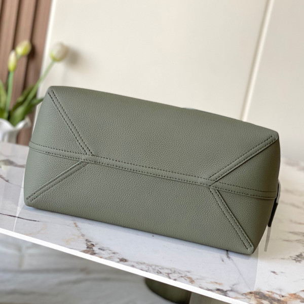 Louis Vuitton, Women Bag