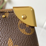 Louis Vuitton, Unisex Bag, Brown