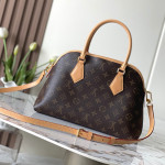 Louis Vuitton, Women Bag, Brown