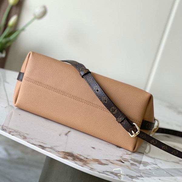 Louis Vuitton, Women Bag