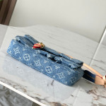 Louis Vuitton, Women Bag, Blue