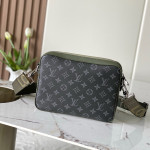Louis Vuitton, Unisex Bag, Khaki