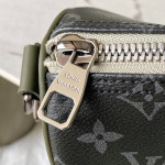 Louis Vuitton, Unisex Bag, Khaki