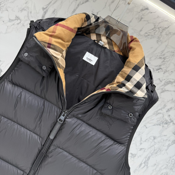 Burberry, Men Vest