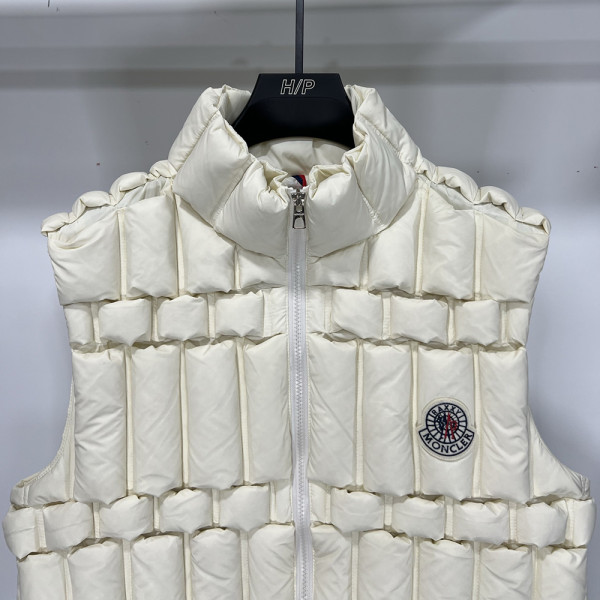 Moncler, Men Vest