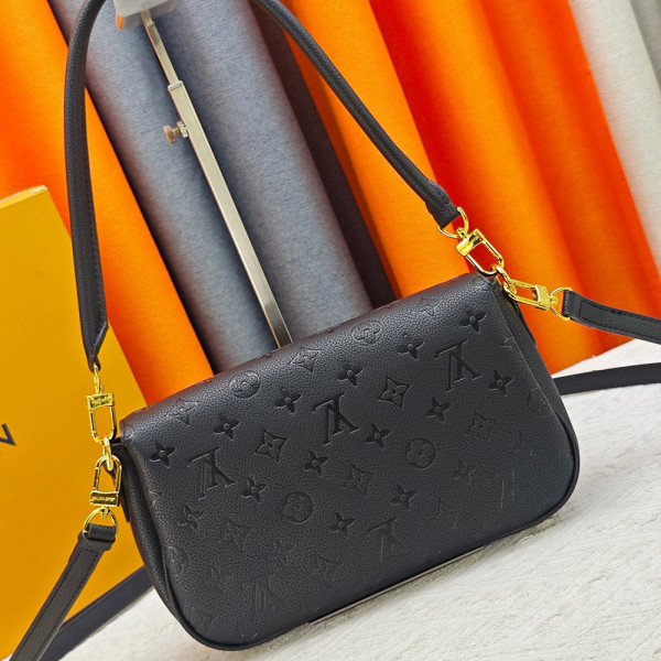 Louis Vuitton, Women Bag