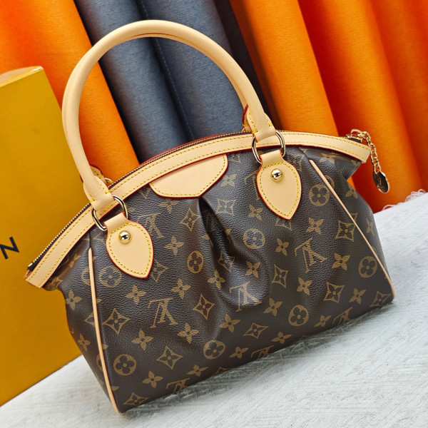 Louis Vuitton, Women Bag, Brown