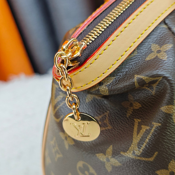 Louis Vuitton, Women Bag, Brown