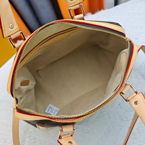 Louis Vuitton, Women Bag, Brown