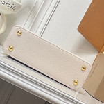 Louis Vuitton, Women Bag