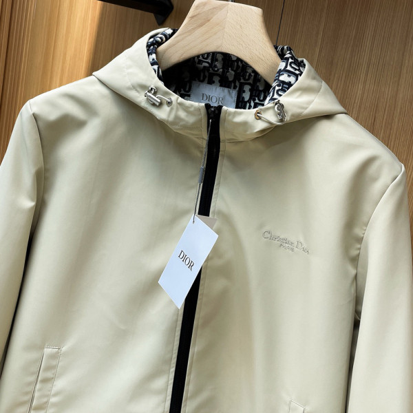 Christian Dior, Heren Jas