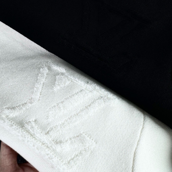 Louis Vuitton, Men Pullover