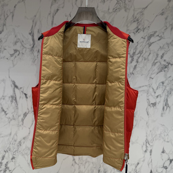 Moncler, Men Vest