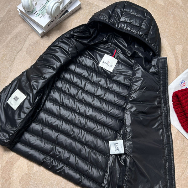 Moncler, Women Vest