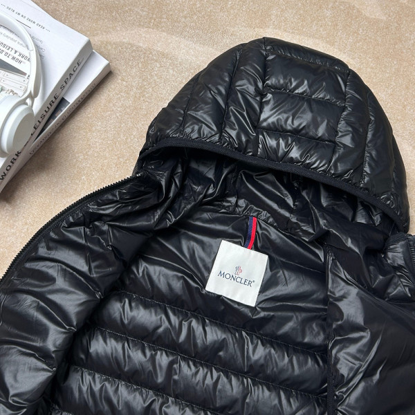 Moncler, Women Vest
