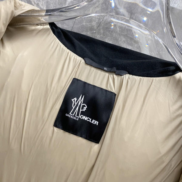 Moncler, Pharrelk Cheastnut, Men Jacket