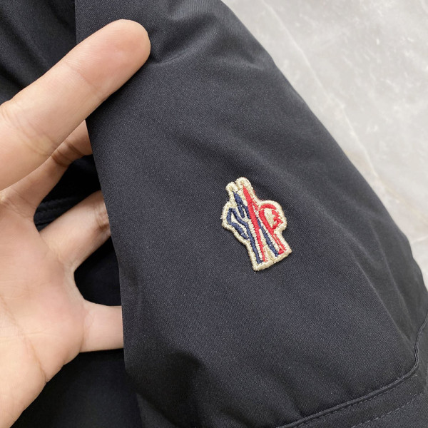 Moncler, Pharrelk Cheastnut, Men Jacket