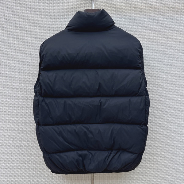 Moncler, Men Vest