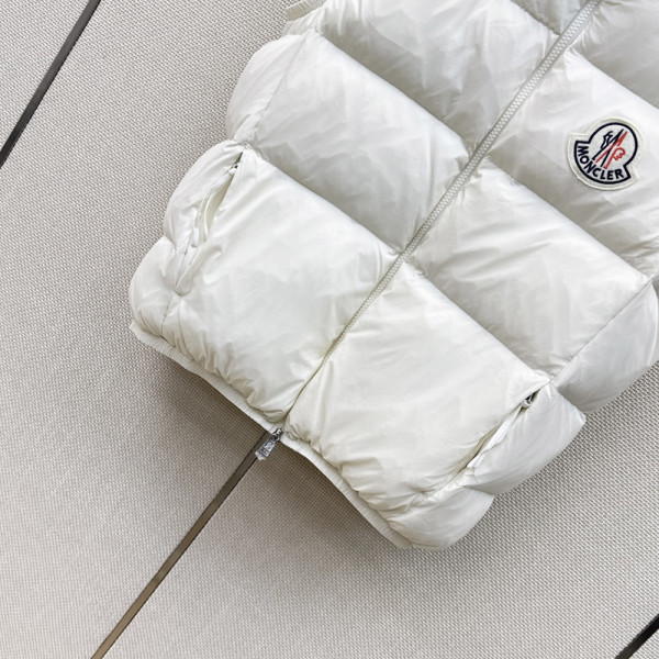 Moncler, Men Vest