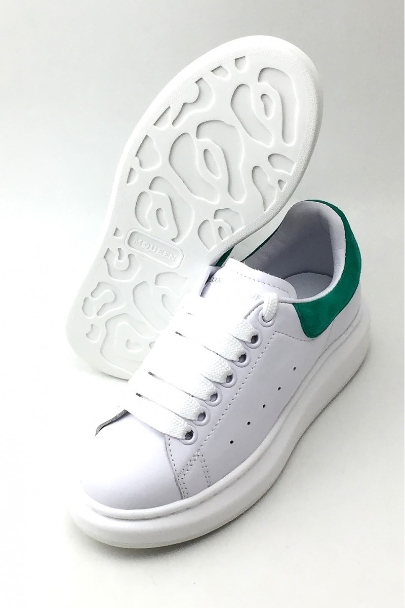 Alexander Mcqueen, Dames Sneakers, Wit Groen Oversized