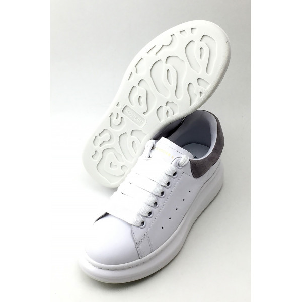 Alexander Mcqueen, Dames Sneakers, Wit Grijs Oversized