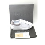 Alexander Mcqueen, Dames Sneakers, Wit Grijs Oversized