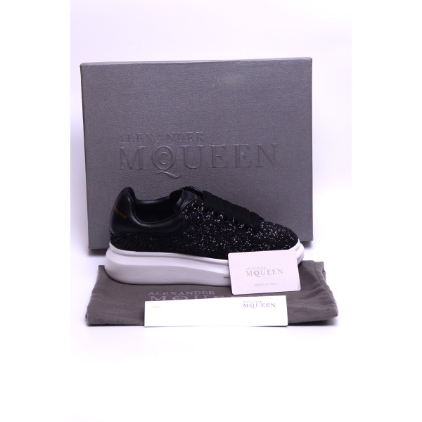 Alexander Mcqueen, Dames Oversized Sneakers, Zwart Oversized