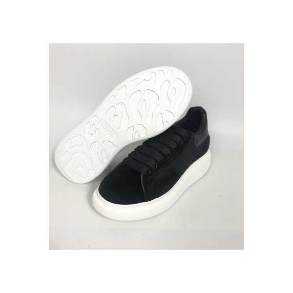 Alexander Mcqueen, Men''s Oversized Sneakers, Black, Suede