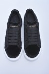 Alexander Mcqueen, Dames Sneakers, Zwart Suède