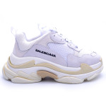 Balenciaga, Dames Sneakers, Triple S Trainer, Wit