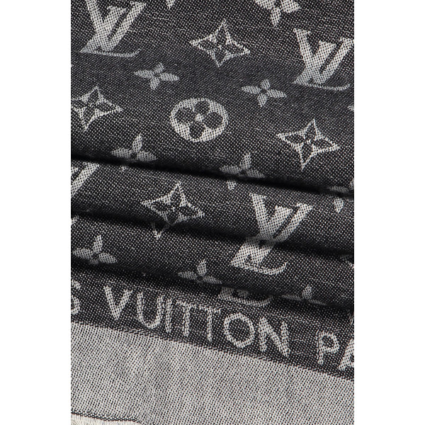 Louis Vuitton, Sjaal