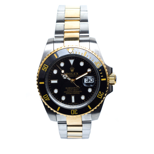 Rolex Submariner Date, Oyster 40 mm,Oystersteel and yellow gold.
