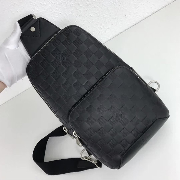 Louis Vuitton, Avenue Sling, Unisex Bag, Black