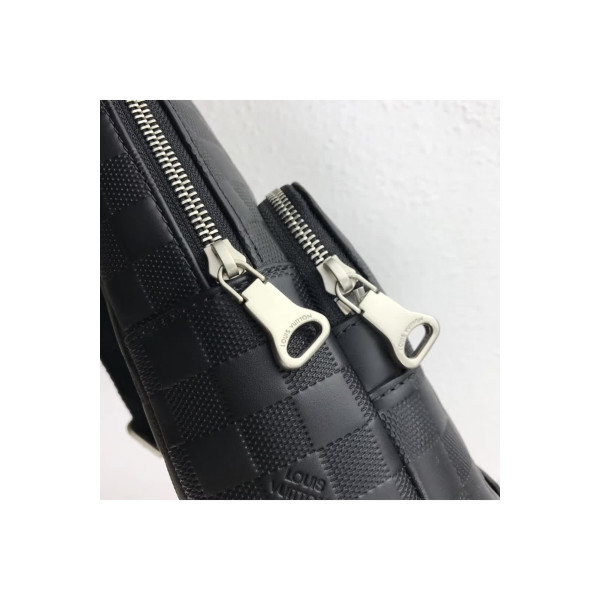 Louis Vuitton, Avenue Sling, Unisex Bag, Black