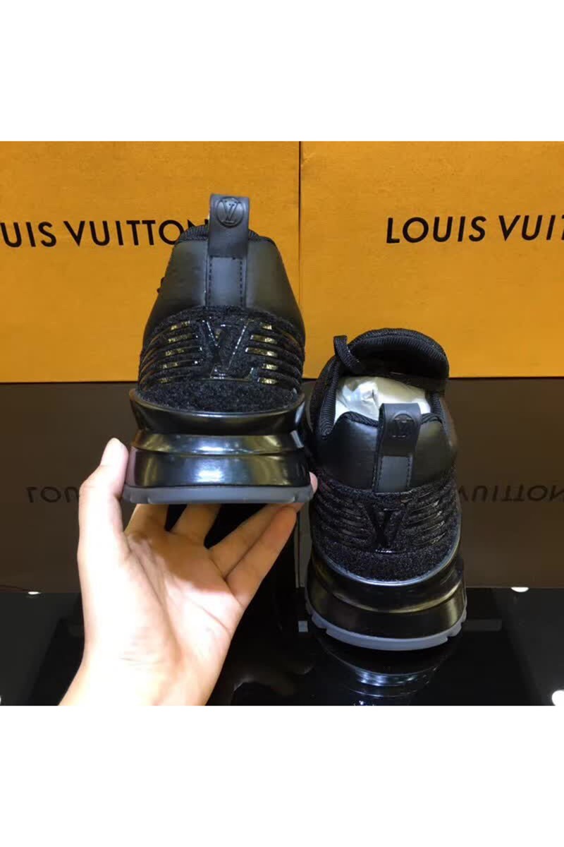 Louis Vuitton, Men's Sneaker, Black