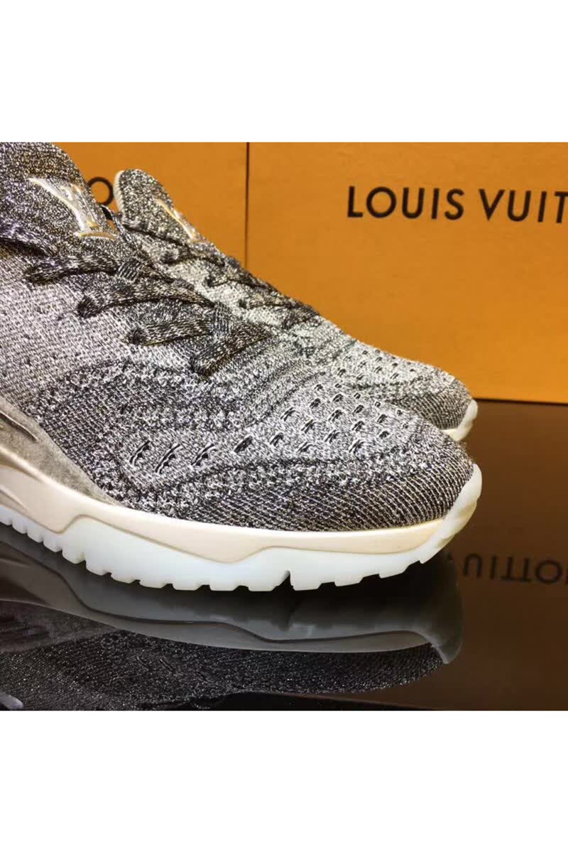 Louis Vuitton, Men's Sneaker, Grey