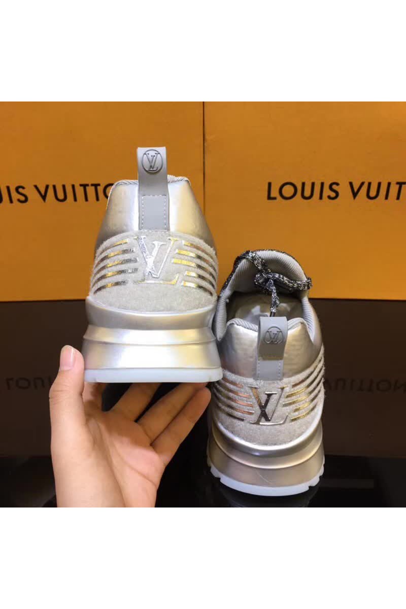 Louis Vuitton, Men's Sneaker, Grey