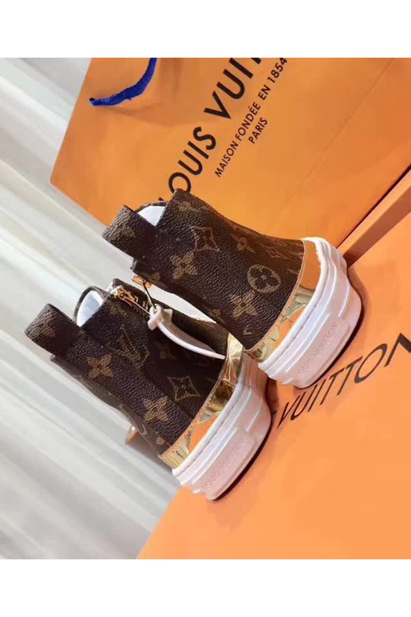 Louis Vuitton, Women's Sneaker, Brown