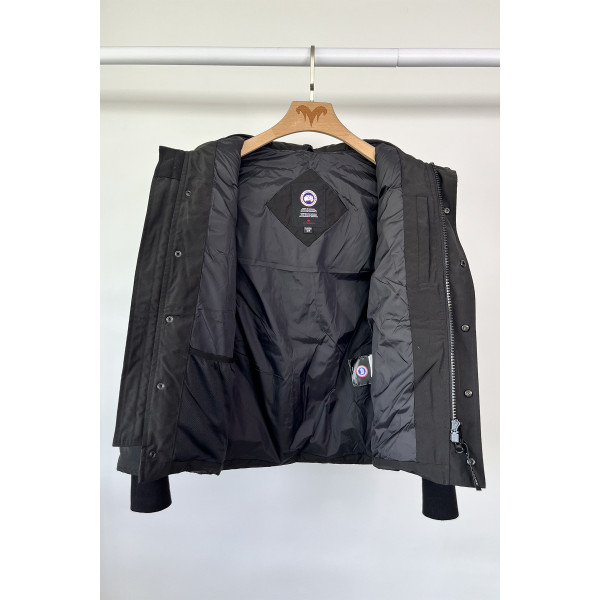 Canada Goose, Men's Wyndham Parka, Black