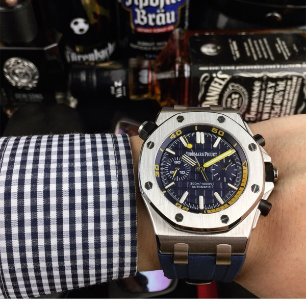 Audemars Piguet, Men's Watch, Royal Oak Offshore, Green