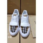 Burberry, Women's Sneaker, White