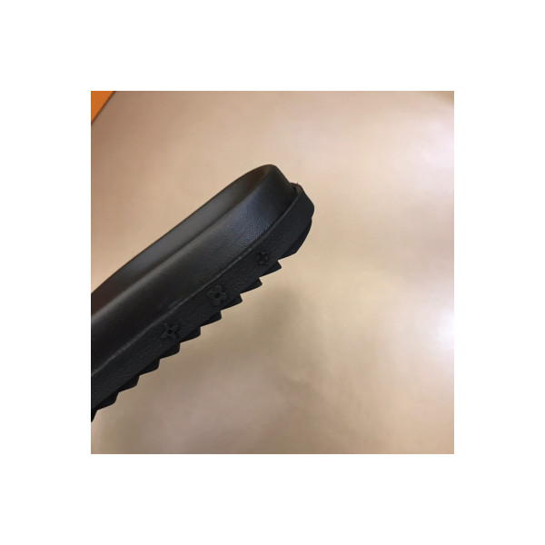 Louis Vuitton, Men's Slipper, Black