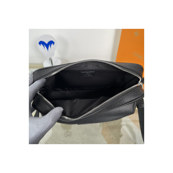 Louis Vuitton, Messenger, Unisex Bag, Black