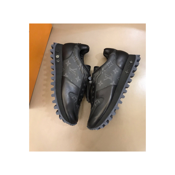 Louis Vuitton, Men's Sneaker, Black