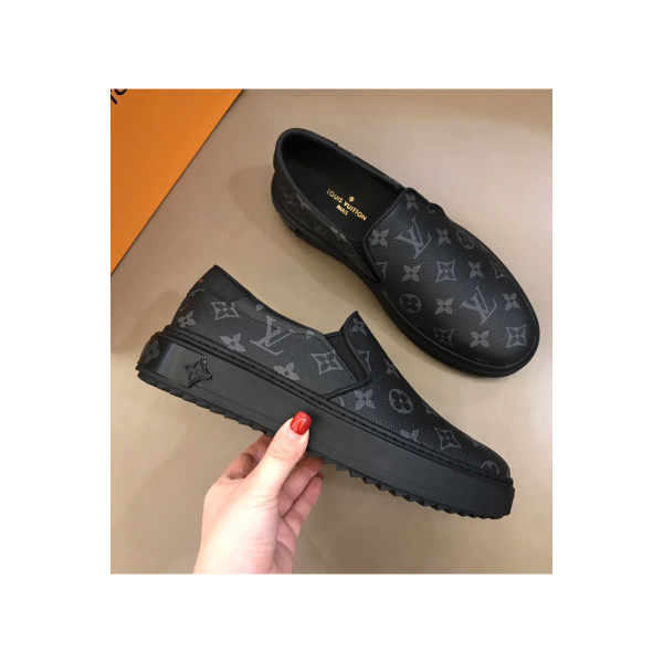 Louis Vuitton, Men's Sneaker, Black