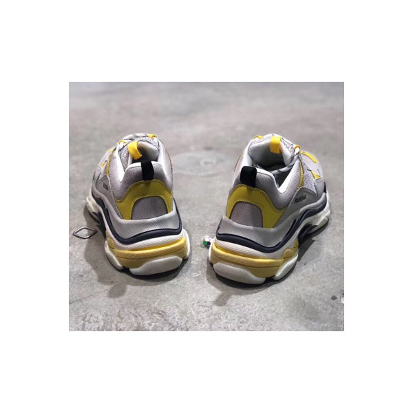 Balenciaga, Triple S, Men's Sneaker, Grey