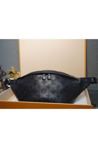Louis Vuitton, Men's Beltbag, Black
