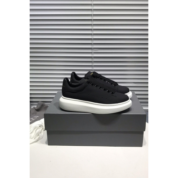 Alexander Mcqueen, Women's Oversized Sneaker, Black
